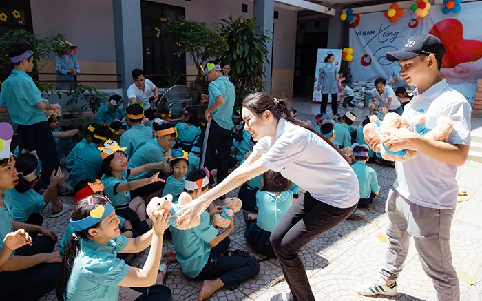 Hình ảnh minh họa hệ thống bảo mật dữ liệu của Hi88, với biểu tượng khóa an toàn, mã hóa SSL và logo nuw88, đảm bảo thông tin người chơi luôn được bảo vệ.